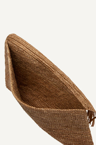 Paloma Clutch - Caramel Raffia